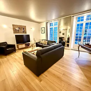 Duplex'po Apartment